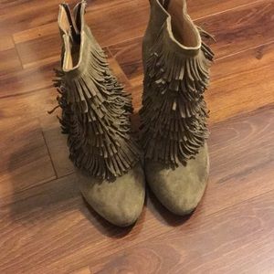 Banana republic fringe booties 8.5. Grey